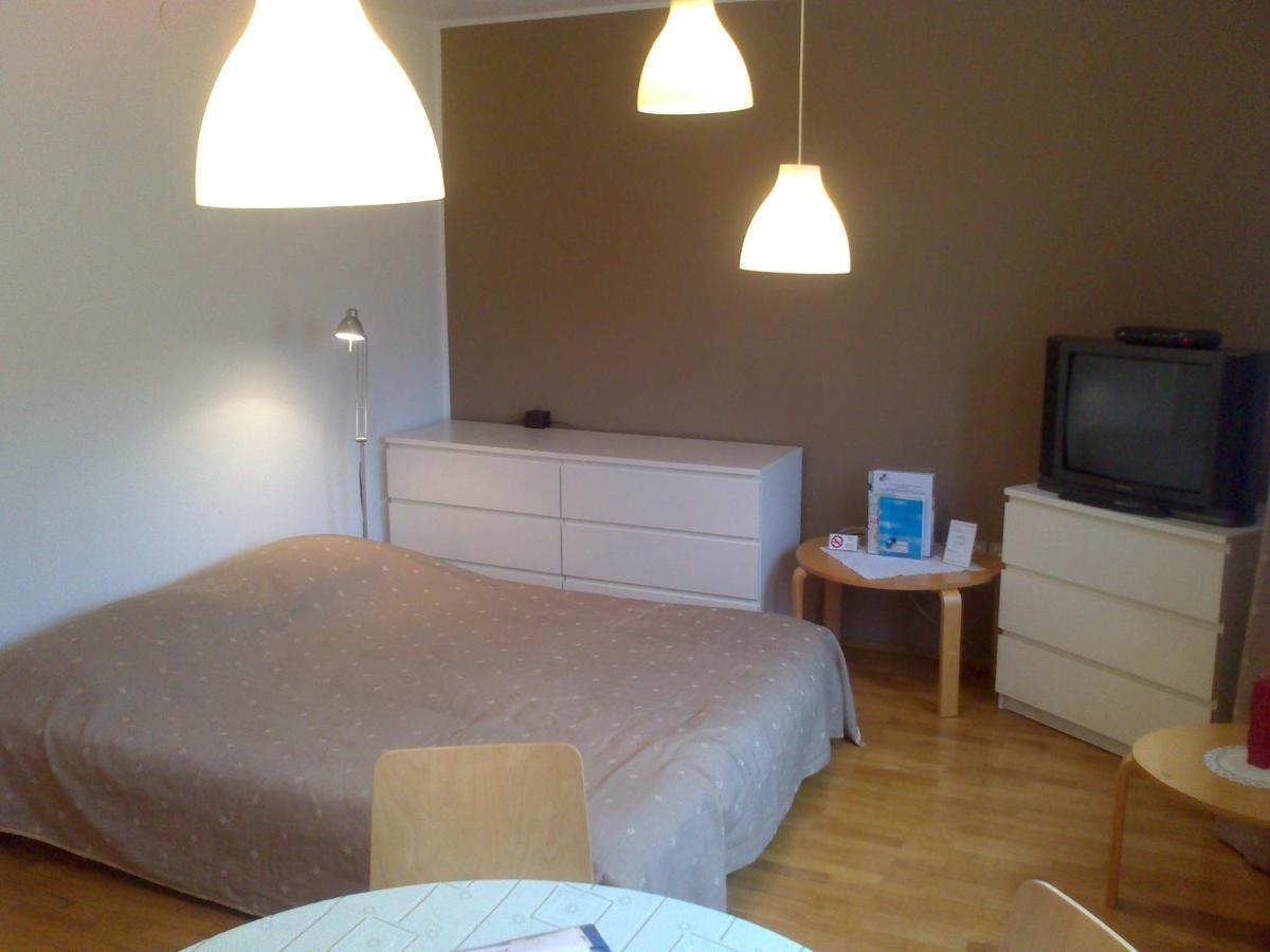 Apartment Rainbow Studio Ljubljana Szoba fotó