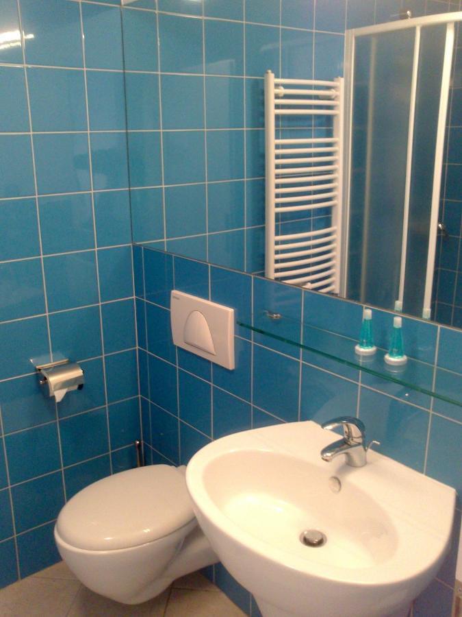 Apartment Rainbow Studio Ljubljana Szoba fotó